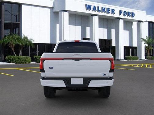 2025 Ford F-150 Lightning LARIAT