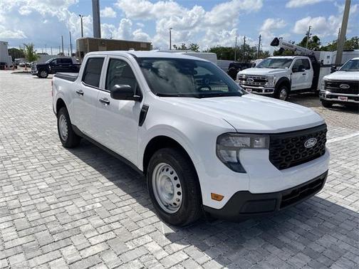 2025 Ford Maverick XL