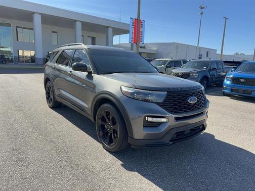 2022 Ford Explorer ST-Line