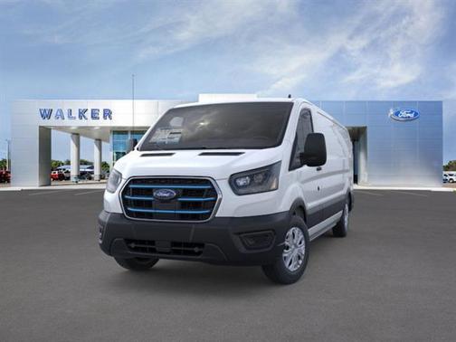 2025 Ford E-Transit Base