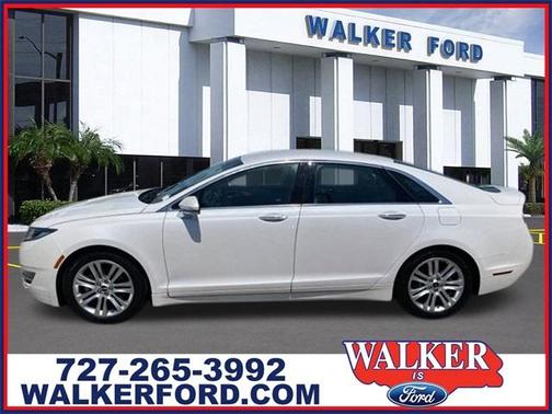 2016 Lincoln MKZ Base