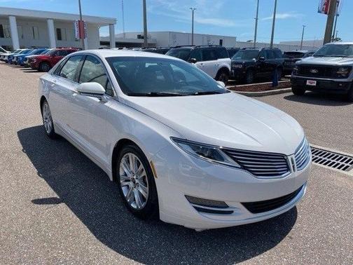 2016 Lincoln MKZ Base