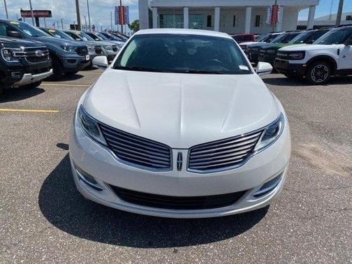 2016 Lincoln MKZ Base