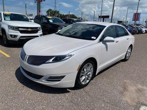 2016 Lincoln MKZ Base