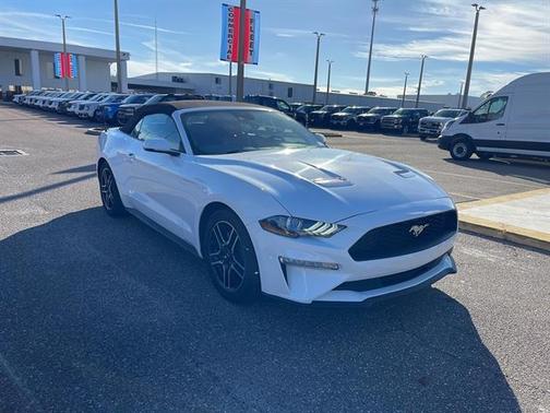 2022 Ford Mustang EcoBoost Premium