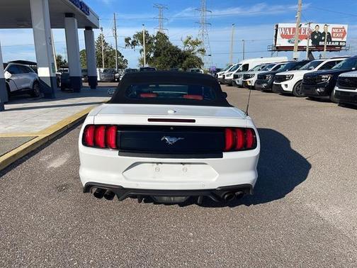 2022 Ford Mustang EcoBoost Premium