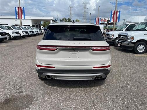 2022 Lincoln Corsair Standard