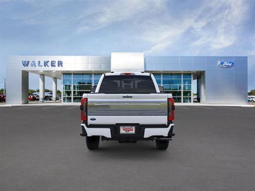 2025 Ford F-250 Platinum