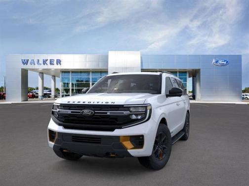 Space Silver 2025 Ford Expedition Tremor