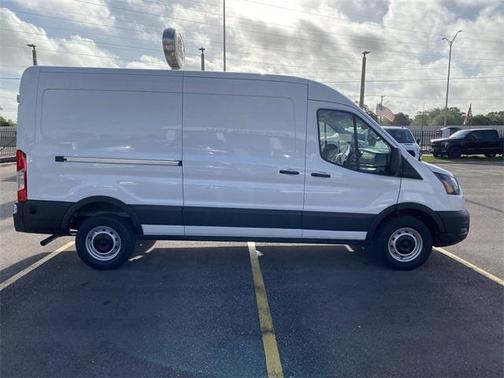 2025 Ford Transit-250 148 WB Medium Roof Cargo