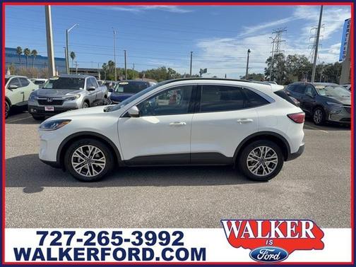 2022 Ford Escape SEL