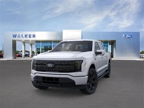 2025 Ford F-150 Lightning Platinum