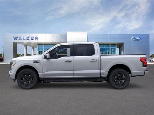 2025 Ford F-150 Lightning Platinum