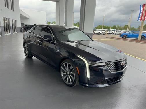 Dark Moon Metallic 2021 Cadillac CT4 Luxury