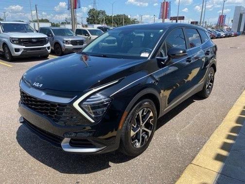 2024 Kia Sportage EX