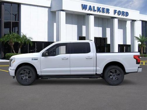 2025 Ford F-150 Lightning Flash
