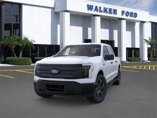 2025 Ford F-150 Lightning Pro