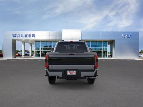 2025 Ford F-250 Platinum