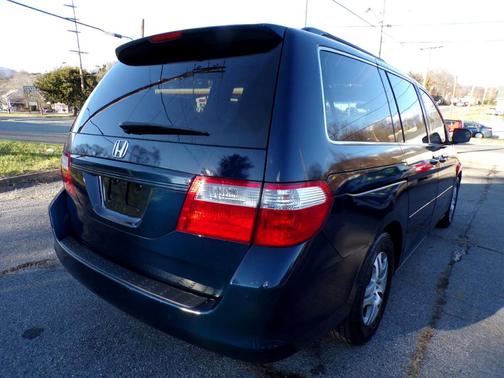Photo 5 of 18 of 2007 Honda Odyssey EX-L