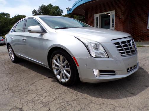 Photo 3 of 23 of 2014 Cadillac XTS Luxury
