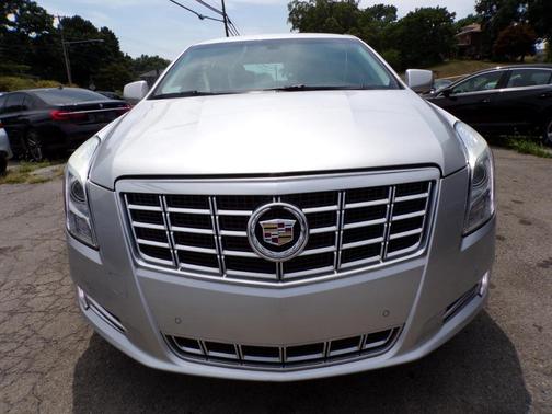 Photo 2 of 23 of 2014 Cadillac XTS Luxury