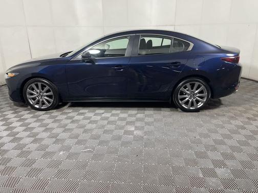 2024 Mazda Mazda3 FWD w/Preferred Package