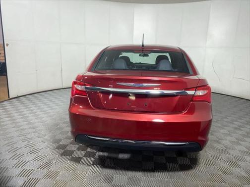 2013 Chrysler 200 Touring
