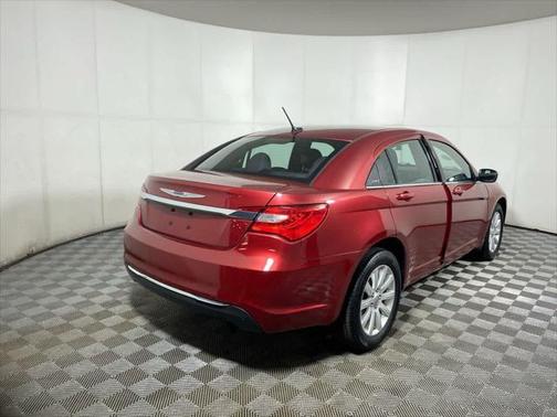 2013 Chrysler 200 Touring