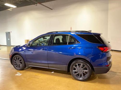 2022 Chevrolet Equinox FWD RS