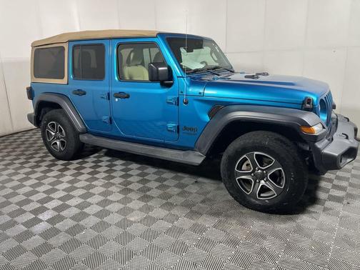 2020 Jeep Wrangler Unlimited Black and Tan 4X4