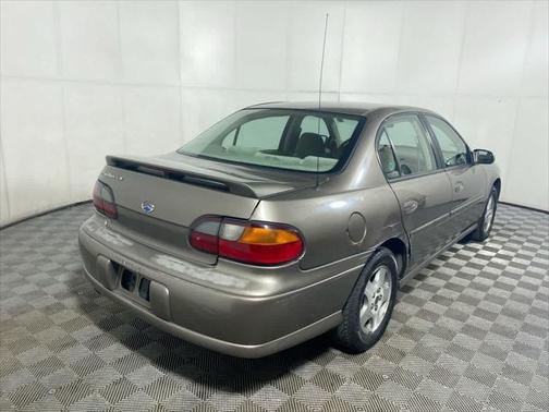 2002 Chevrolet Malibu Base