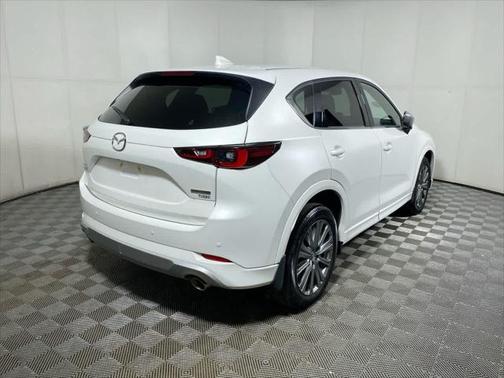 2024 Mazda CX-5 Signature