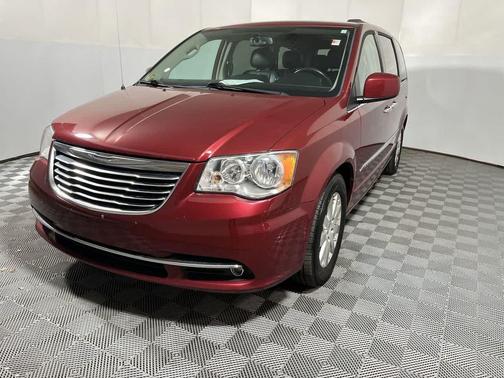 Deep Cherry Red Crystal Pearlcoat 2016 Chrysler Town & Country Touring