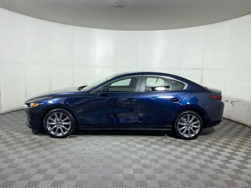 2025 Mazda Mazda3 FWD w/Preferred Package