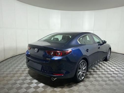 2025 Mazda Mazda3 FWD w/Preferred Package