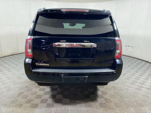 2016 GMC Yukon SLT