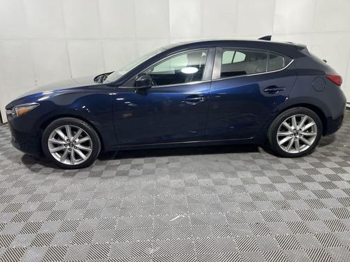 2017 Mazda Mazda3 Grand Touring