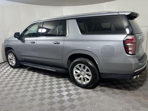 2024 Chevrolet Suburban Premier