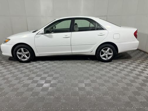 2002 Toyota Camry LE