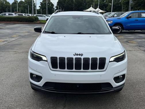2023 Jeep Cherokee Altitude Lux 4x4