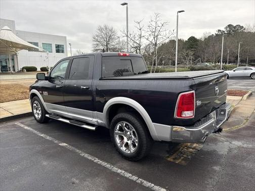 2018 RAM 1500 Laramie Crew Cab 4x4 57' Box