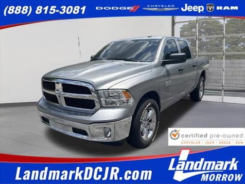 2022 RAM 1500 Classic Tradesman Crew Cab 4x4 57' Box