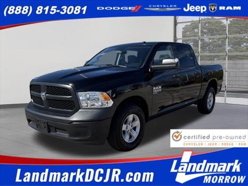 2022 RAM 1500 Classic Tradesman Crew Cab 4x4 57' Box