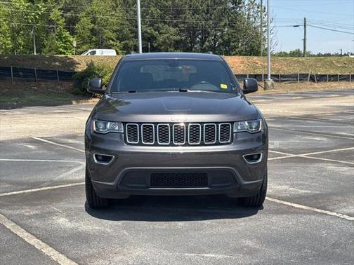 2020 Jeep Grand Cherokee Laredo E 4X2