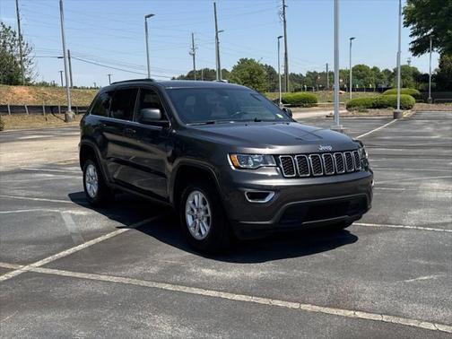2020 Jeep Grand Cherokee Laredo E 4X2