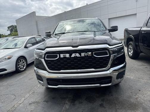 2025 RAM 1500 Big Horn Crew Cab 4x4 57' Box
