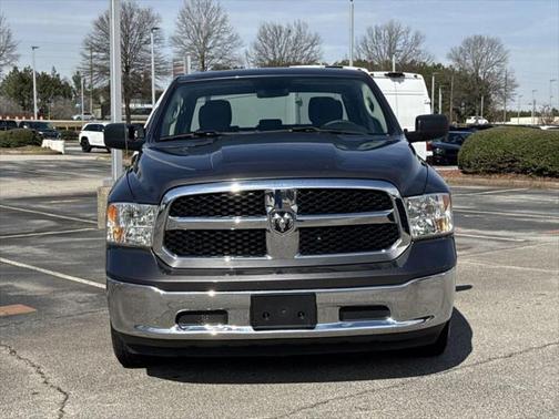 2021 RAM 1500 Classic SLT Crew Cab 4x4 57' Box