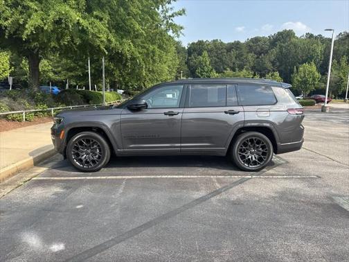 2023 Jeep Grand Cherokee L Summit 4x4