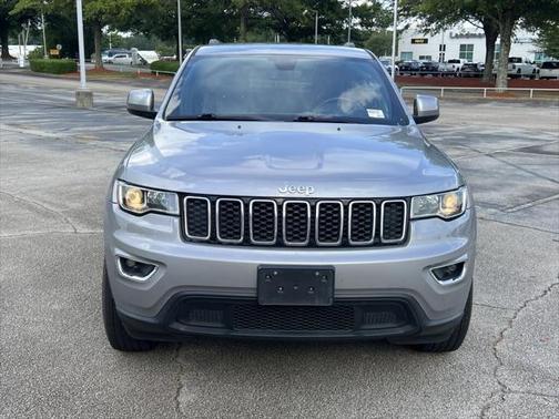 2020 Jeep Grand Cherokee Laredo E 4X2