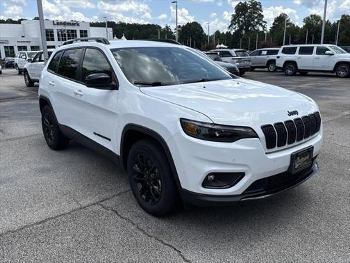 2023 Jeep Cherokee Altitude Lux 4x4